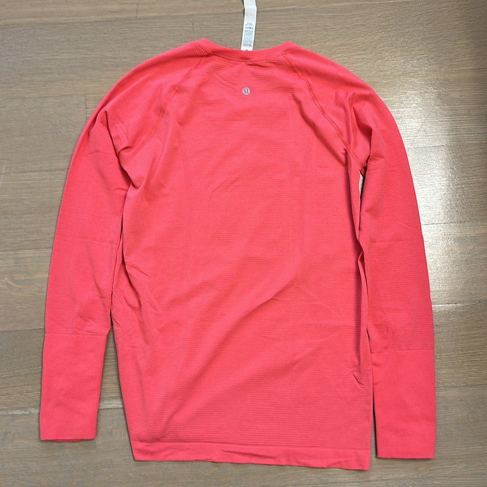 Lululemon Long Sleeve Run Swiftly Shirt Hip Length - image 2